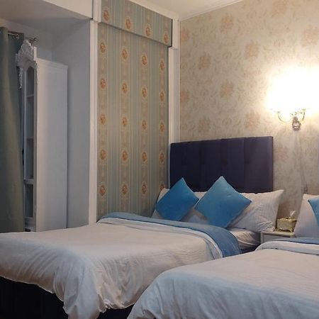 Victorian Condo With Free Parking At Albergo Hotel Baguio City Exterior photo