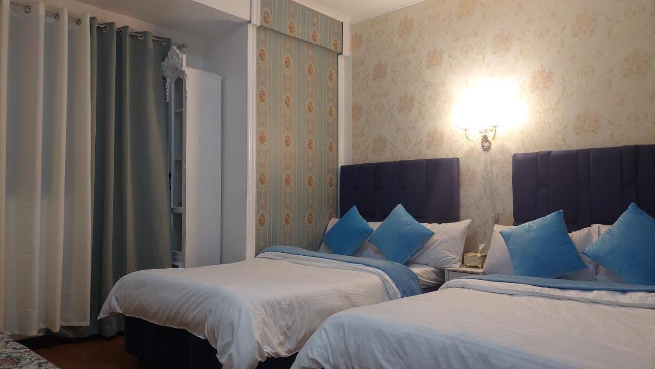 Victorian Condo With Free Parking At Albergo Hotel Baguio City Exterior photo